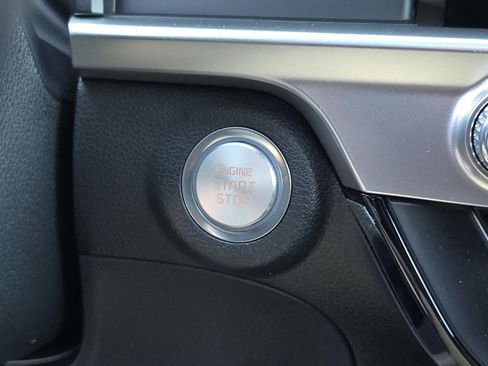 Certified 2024 Kia Telluride S w/ S Sunroof Package AWD/4WD image 24
