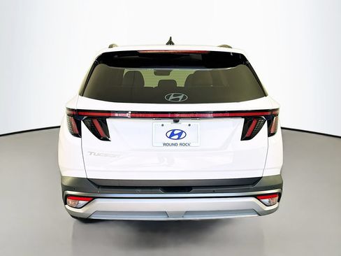 New 2026 Hyundai Tucson Limited FWD image 6
