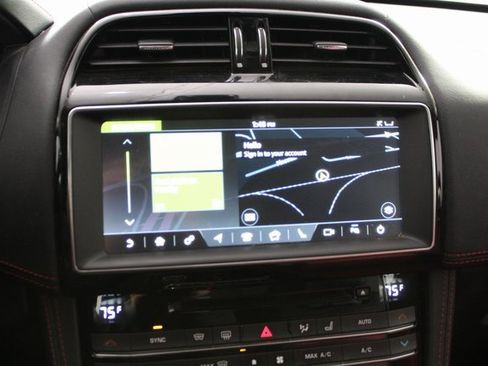 Used 2020 Jaguar F-PACE Checkered Flag image 15