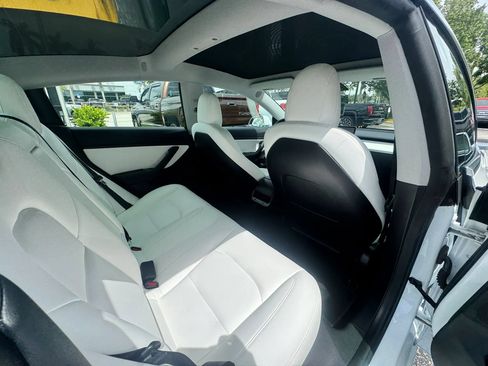 Used 2019 Tesla Model 3 Performance AWD/4WD image 27