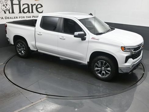 New 2026 Chevrolet Silverado 1500 LT w/ Z71 Off-Road Package AWD/4WD image 16