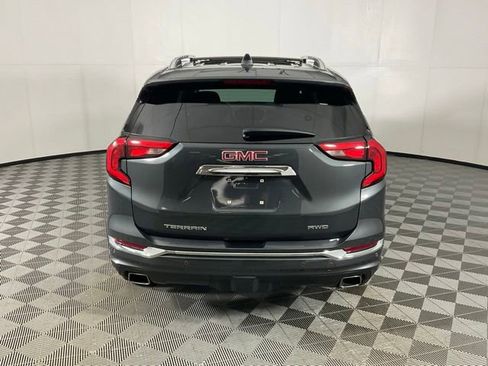 Used 2018 GMC Terrain Denali w/ Advanced Safety Package AWD/4WD image 5