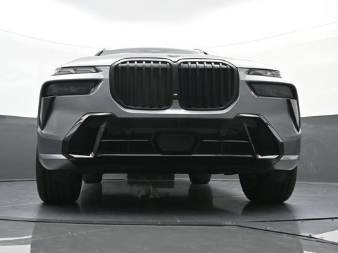 Used 2026 BMW X7 xDrive40i w/ M Sport Package AWD/4WD image 24