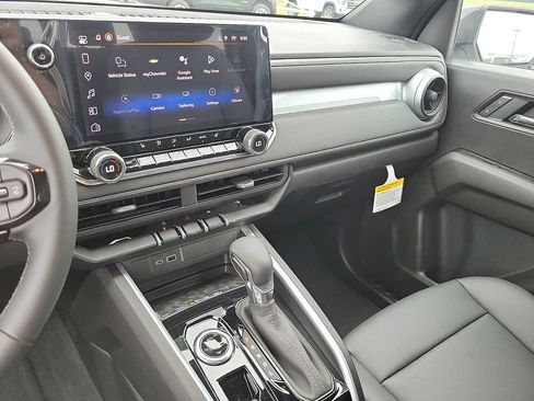 New 2026 Chevrolet Colorado LT w/ LT Convenience Package AWD/4WD image 20