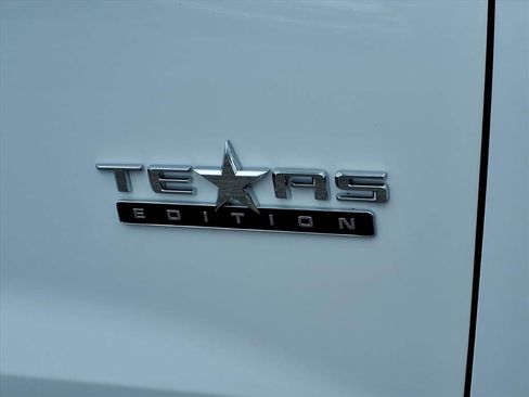 New 2026 Chevrolet Silverado 1500 LT w/ Texas Edition Plus RWD image 12