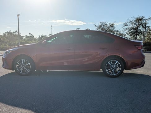 Certified 2023 Kia Forte LXS image 8