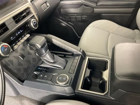 Used 2024 Toyota Tacoma SR5 RWD image 19