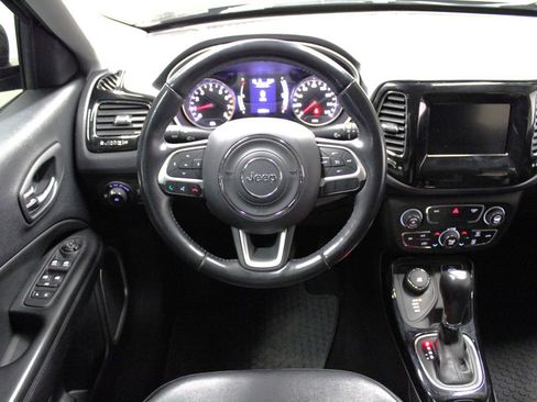 Used 2020 Jeep Compass Latitude image 13