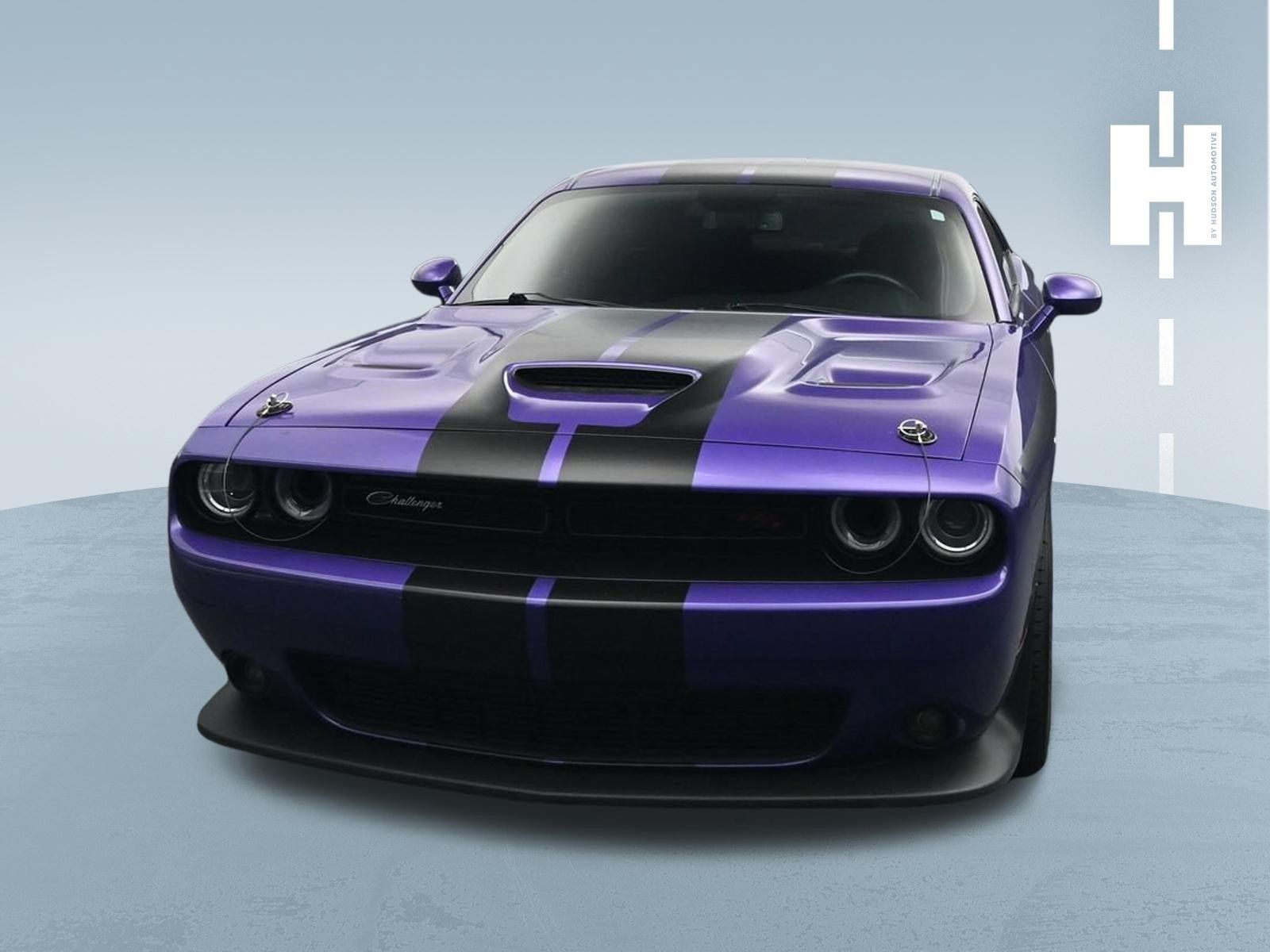 Used 2023 Dodge Challenger R/T Scat Pack RWD image 3