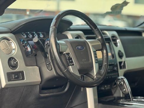 Used 2011 Ford F150 Platinum w/ Max Trailer Tow Pkg image 2