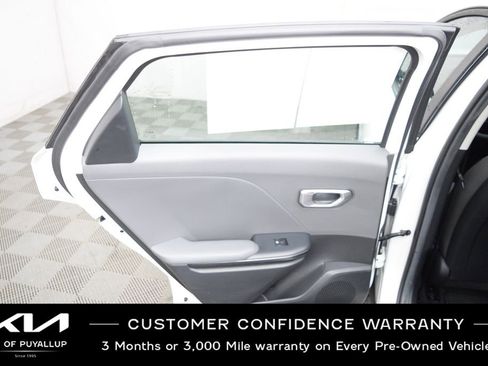 Certified 2025 Kia K4 LXS image 11