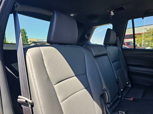 Used 2023 Honda Passport Elite image 14