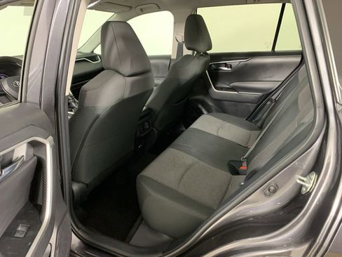 Used 2024 Toyota RAV4 XLE w/ Weather Package AWD/4WD image 32