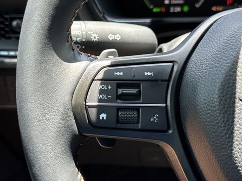 Used 2026 Honda CR-V Sport image 18