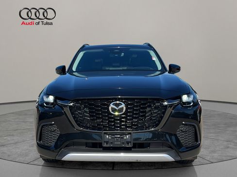 Used 2025 MAZDA CX-70 Plug-In Hybrid w/ Premium Pkg AWD/4WD image 2