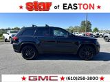 Used 2020 Jeep Grand Cherokee Altitude image 3