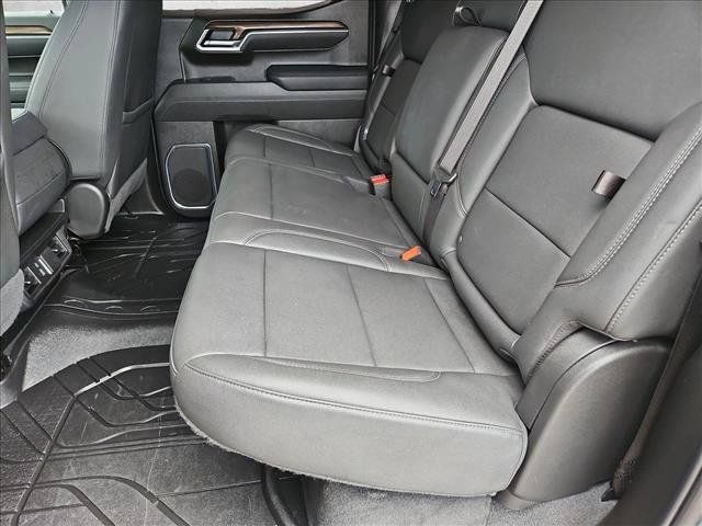 Used 2026 Chevrolet Silverado 1500 LT w/ Texas Edition Plus RWD image 18