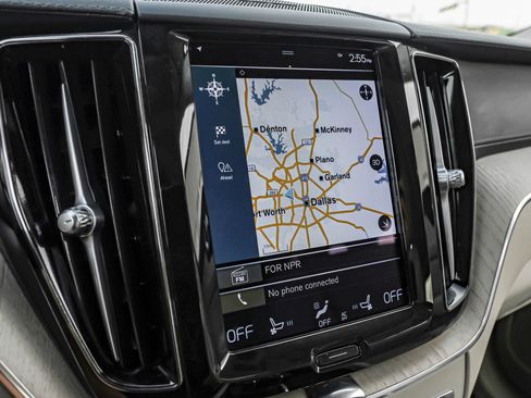 Used 2021 Volvo XC60 T5 Inscription w/ Advanced Package FWD image 18