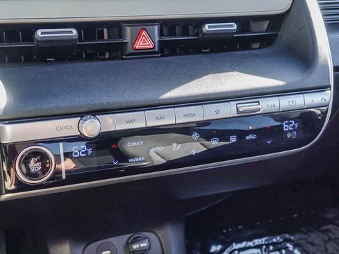 Used 2024 Hyundai Ioniq 5 SEL image 21