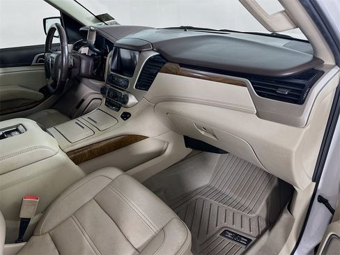 Used 2020 GMC Yukon Denali w/ Open Road Package image 32