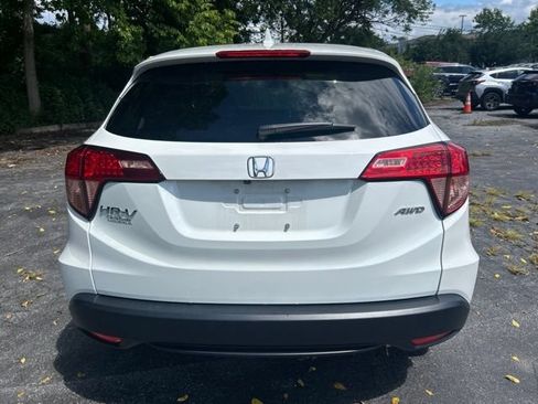 Used 2017 Honda HR-V EX image 6