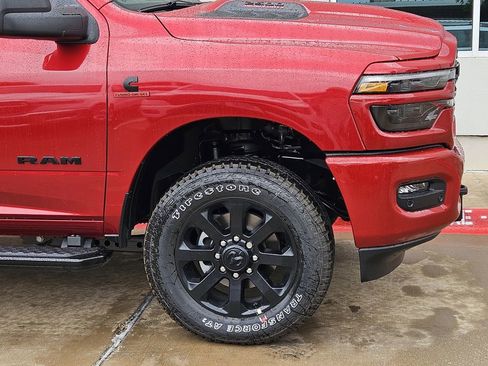 New 2026 RAM 2500 Laramie AWD/4WD image 6