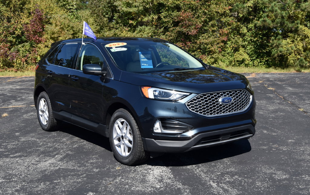 Certified 2023 Ford Edge SEL w/ Convenience Package AWD/4WD image 1