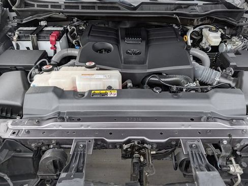 Used 2023 Toyota Tundra SR5 AWD/4WD image 35