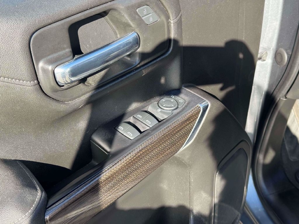 Used 2021 Chevrolet Silverado 1500 RST w/ Bed Protection Package AWD/4WD image 18