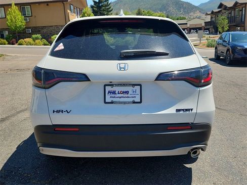 New 2026 Honda HR-V Sport image 4