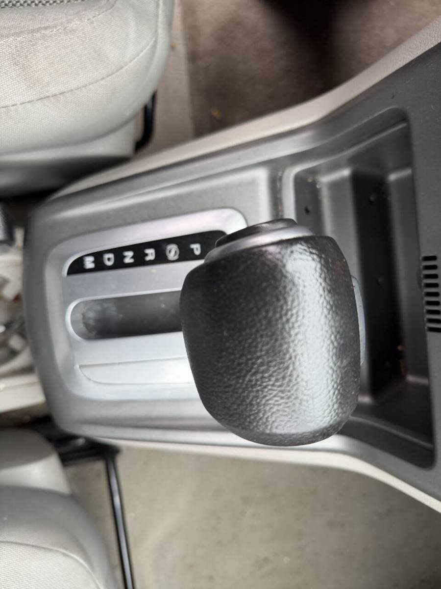 Used 2008 Saturn Vue XE FWD image 36