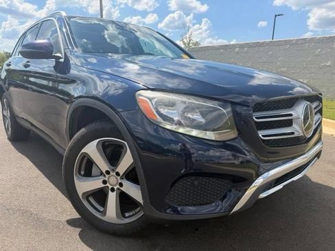 Used 2016 Mercedes-Benz GLC 300 image 2