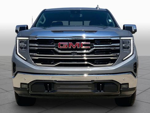Used 2024 GMC Sierra 1500 SLT AWD/4WD image 4