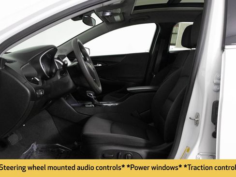 Used 2023 Chevrolet Malibu LT image 22