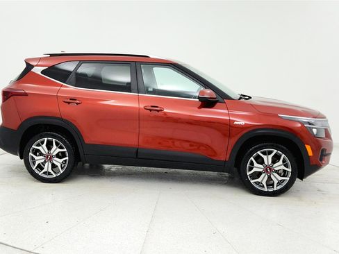 Used 2021 Kia Seltos S AWD/4WD image 6
