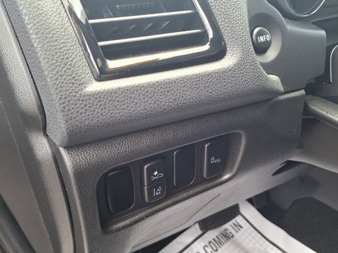 Used 2021 Mitsubishi Outlander Sport ES AWD/4WD image 10