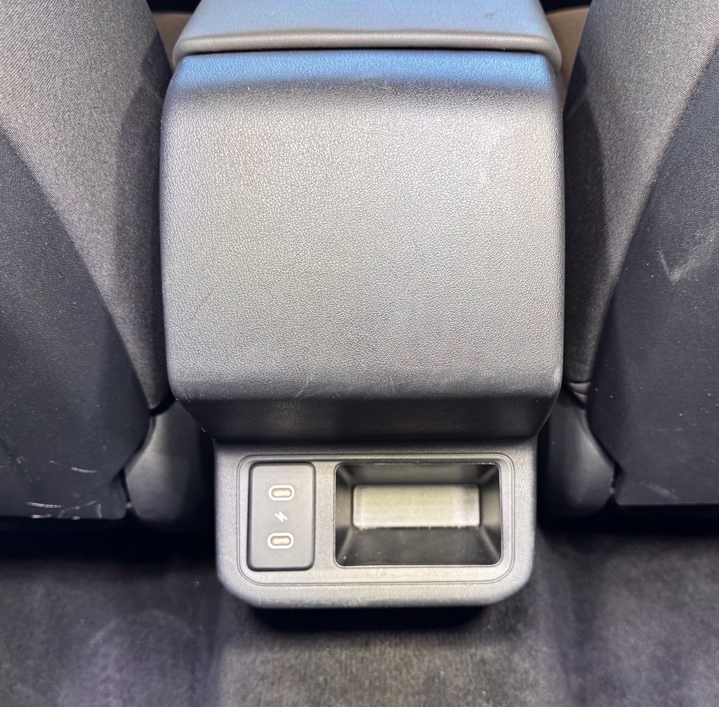 Used 2025 Kia K4 FWD image 39