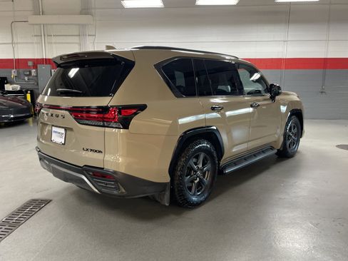 Used 2025 Lexus LX 700h Overtrail image 20