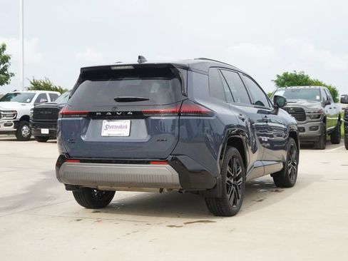 Used 2026 Toyota RAV4 XSE w/ Panoramic Sun Roof Package AWD/4WD image 9