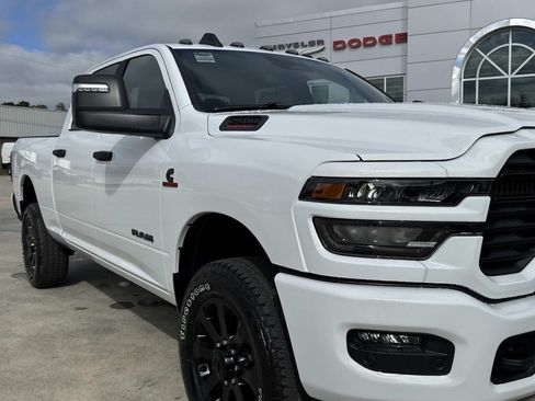 New 2026 RAM 2500 Big Horn AWD/4WD image 19