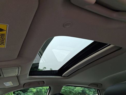 Used 2025 Honda Accord Touring image 15