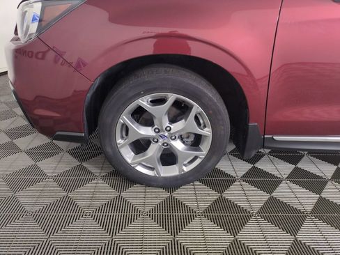 Used 2018 Subaru Forester 2.5i Touring AWD/4WD image 29