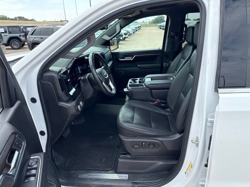 Used 2024 GMC Sierra 1500 SLT RWD image 19