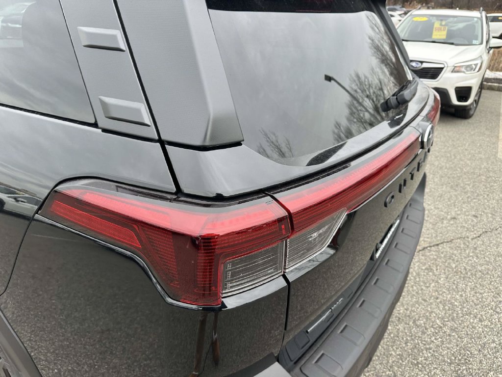 New 2026 Subaru Outback Limited AWD/4WD image 8