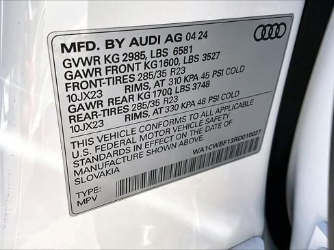 Used 2024 Audi SQ8 Prestige AWD/4WD image 33
