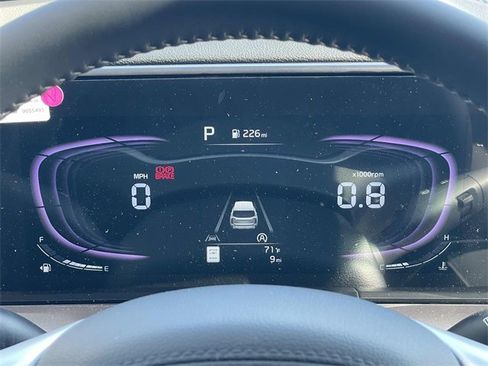 New 2025 Kia Telluride LX image 17