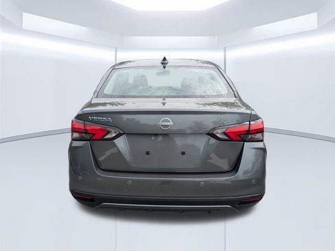Used 2025 Nissan Versa SV w/ Trunk Package FWD image 5