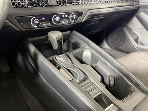 Used 2024 Honda Accord LX image 17