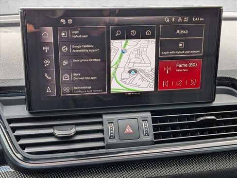 Used 2025 Audi SQ5 Prestige image 13