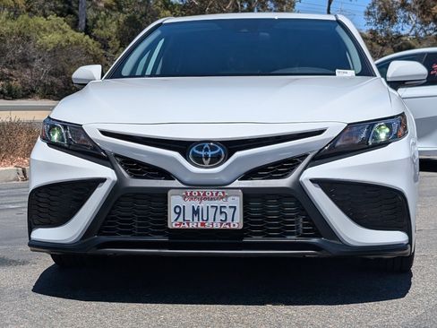 Used 2024 Toyota Camry SE w/ Blackout Package (TMS) FWD image 11